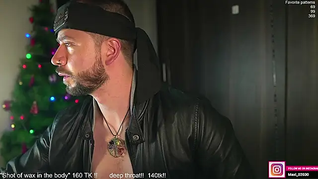 just maxii online show from 12/22/25, 01:17