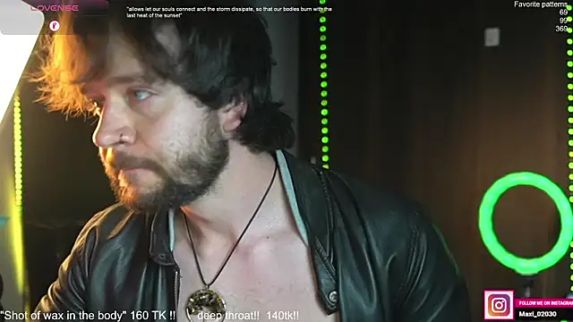 just maxii online show from 11/08/25, 12:03