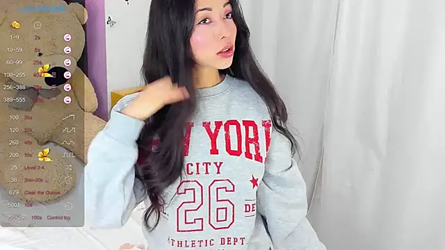 SophiaLiu online show from 02/16/25, 09:16