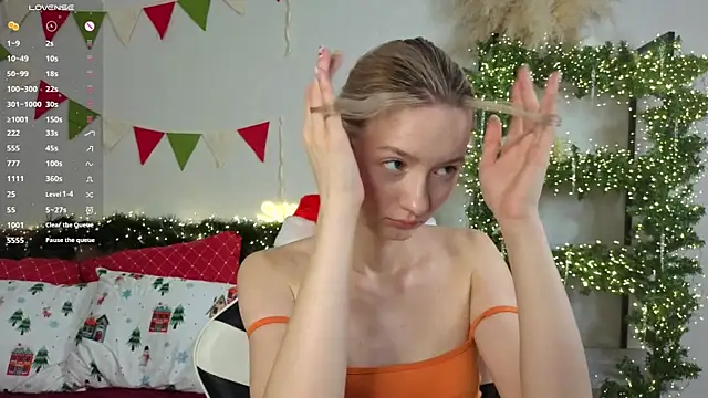 IdaValenti online show from 12/19/25, 11:07