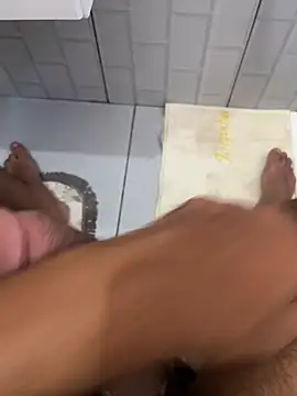 evertonxavier26 online show from 04/19/26, 05:25