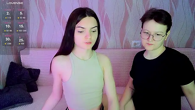  crazy baby  online show from 11/12/25, 09:18