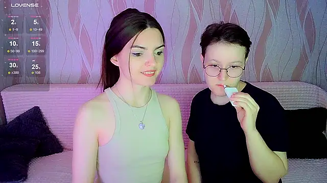  crazy baby  online show from 10/30/25, 08:17