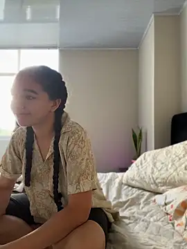 Nina-Eros1 online show from 04/24/26, 10:12