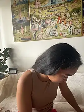 Nina-Eros1 online show from 05/17/26, 05:57