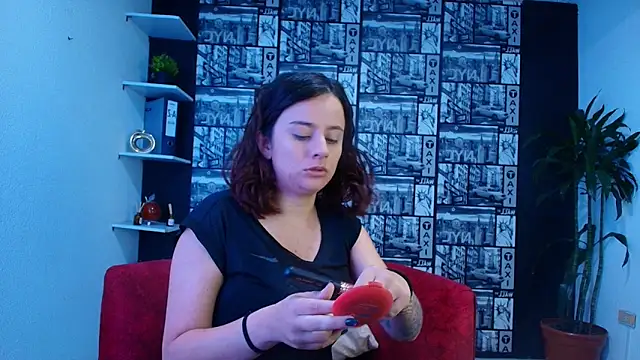 kassandra james online show from 03/31/26, 01:57