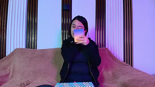 kassandra james online show from 02/21/26, 01:24