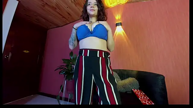 kassandra james online show from 04/15/26, 02:43