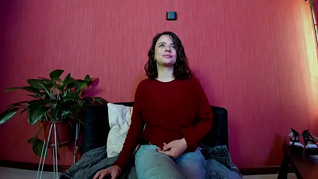 kassandra james online show from 05/07/26, 01:25