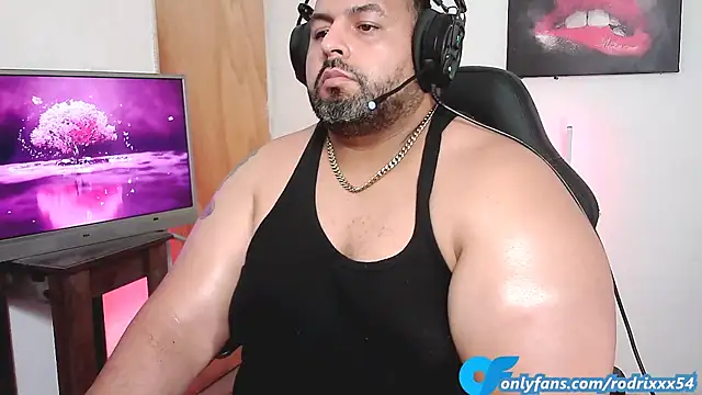 Snapshot of rodrix54 chatting on 02/07/25, 12:31 rodrix54 online show from 02/07/25, 12:31