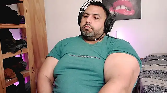 rodrix54 online show from 11/30/25, 10:32