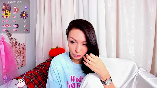 jessica tiny online show from 10/19/25, 12:13