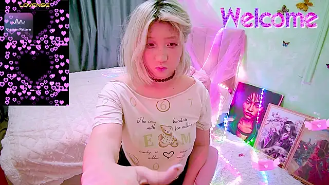 Akemilun online show from 03/27/26, 05:14