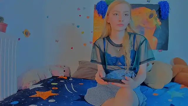 Lizzyjordanxo online show from 06/23/26, 03:32