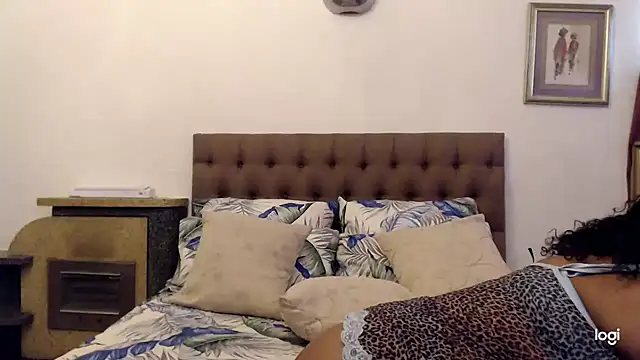 OmegaLipps online show from 12/01/25, 08:59