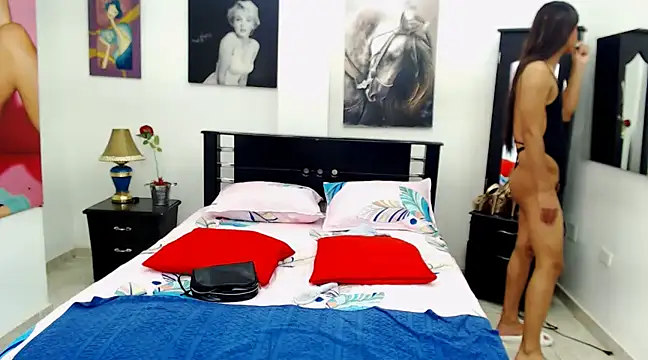 VeronicaReynolds online show from 02/12/25, 03:05