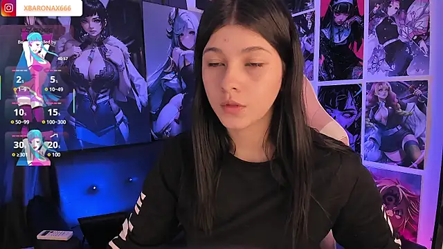 LanaKyutt online show from 01/11/26, 06:04