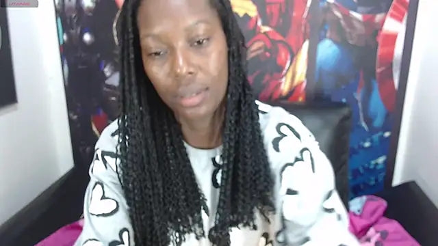 Snapshot of Sara_Marks chatting on 02/28/25, 11:14 Sara Marks online show from 02/28/25, 11:14