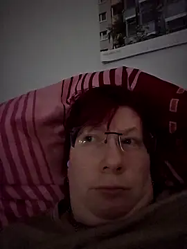 Snapshot of dieGeile0411 chatting on 02/08/26, 10:57 dieGeile0411 online show from 02/08/26, 10:57