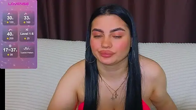 Nikki Kardashian online show from 02/12/25, 02:03