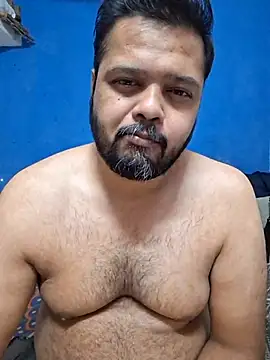 Snapshot of dirtybearr chatting on 03/16/25, 04:34 dirtybearr online show from 03/16/25, 04:34
