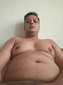 dirtybearr online show from 11/12/25, 05:55