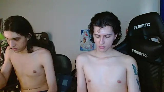 Snapshot of angelitofemboy chatting on 02/01/25, 02:24 angelitofemboy online show from 02/01/25, 02:24