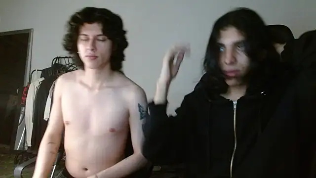 Snapshot of angelitofemboy chatting on 03/21/25, 06:38 angelitofemboy online show from 03/21/25, 06:38