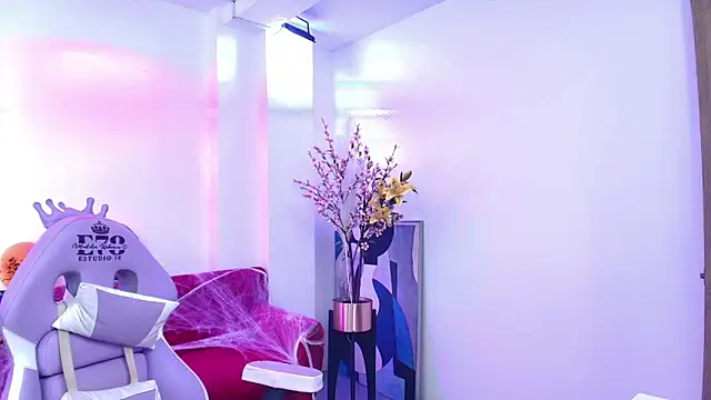 Alice candace online show from 11/01/25, 08:14