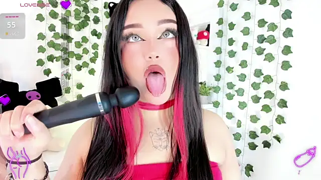 cattriona muller online show from 10/24/25, 04:22