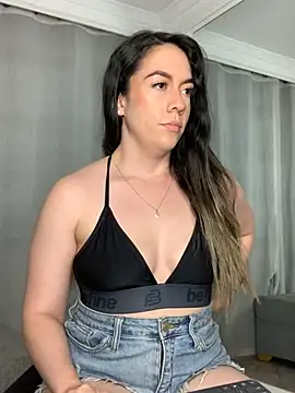 ImAlicee online show from 03/14/25, 01:37