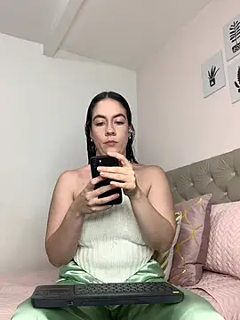 ImAlicee online show from 01/13/26, 10:35