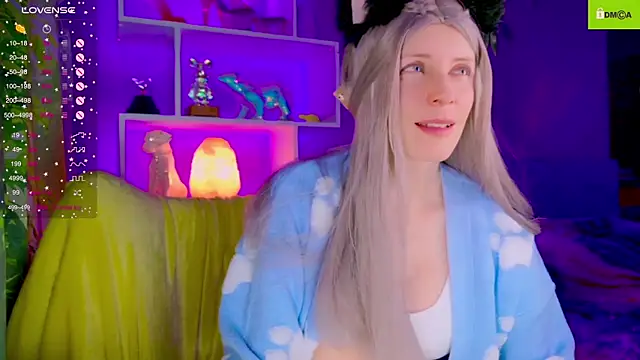 Flash Summer online show from 11/30/25, 12:17