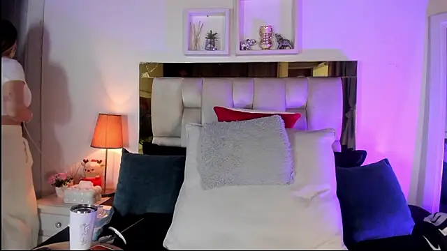 emmy r online show from 03/06/26, 12:11