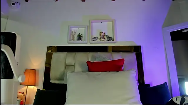 emmy r online show from 03/07/26, 12:10