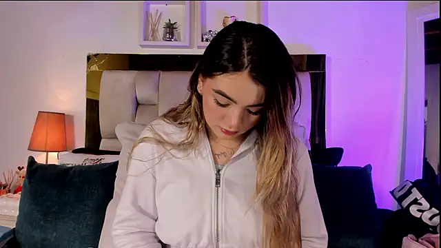 emmy r online show from 02/25/26, 12:05