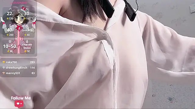 Snapshot of qiqi-- chatting on 02/20/25, 11:09 qiqi-- online show from 02/20/25, 11:09