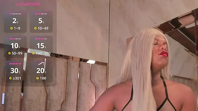 Snapshot of ari_monet chatting on 12/20/25, 11:57 ari monet online show from 12/20/25, 11:57