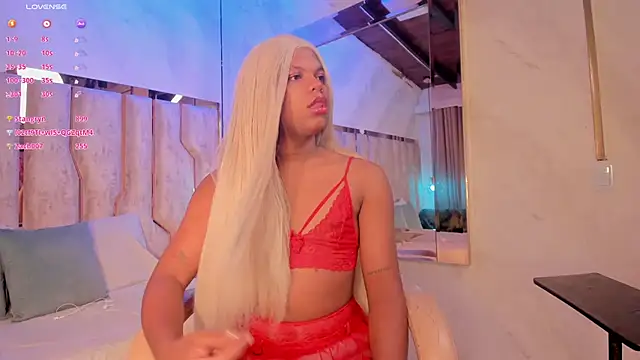 Snapshot of ari_monet chatting on 02/14/26, 07:52 ari monet online show from 02/14/26, 07:52