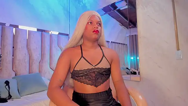 Snapshot of ari_monet chatting on 02/25/26, 11:32 ari monet online show from 02/25/26, 11:32