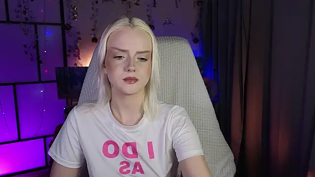 ImBonBon online show from 04/12/26, 12:14