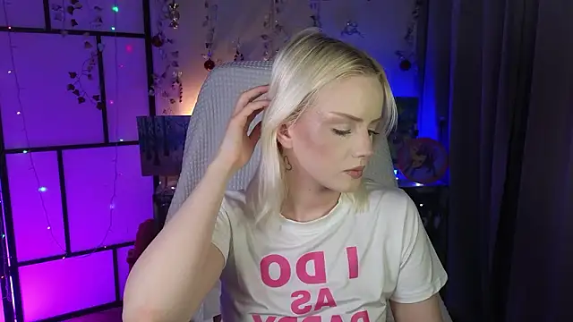 ImBonBon online show from 03/25/26, 12:22