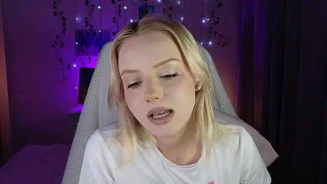 ImBonBon online show from 07/03/26, 10:49