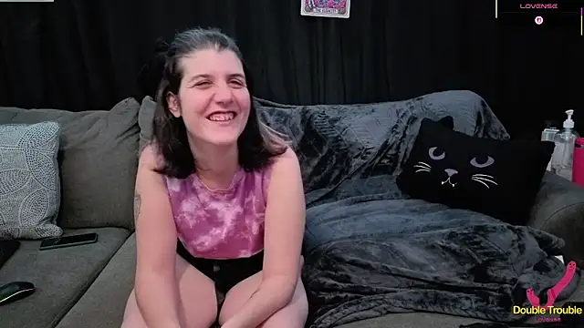 Sexy Mama-69 online show from 03/27/26, 04:30