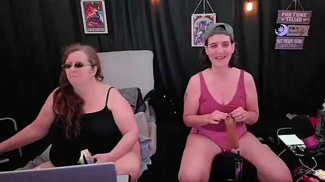 Sexy Mama-69 online show from 11/04/25, 10:24