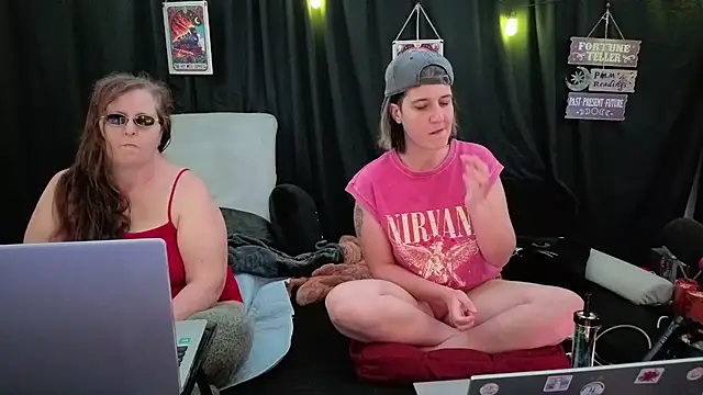 Sexy Mama-69 online show from 11/20/25, 05:35