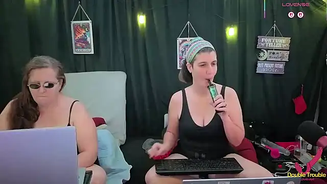 Sexy Mama-69 online show from 11/28/25, 05:24