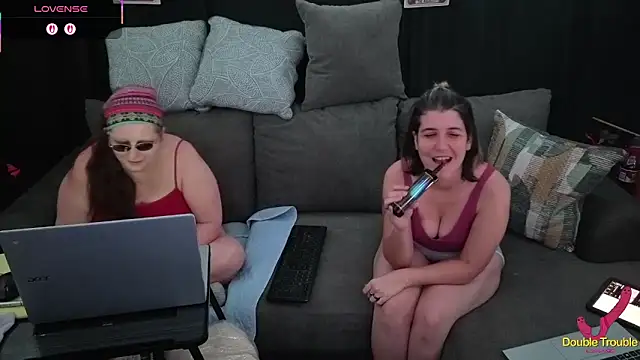 Sexy Mama-69 online show from 12/17/25, 05:07