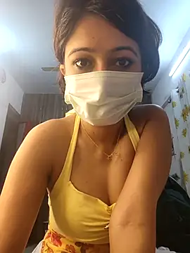 Snapshot of Angel_rani2 chatting on 09/18/25, 02:31 Angel rani2 online show from 09/18/25, 02:31