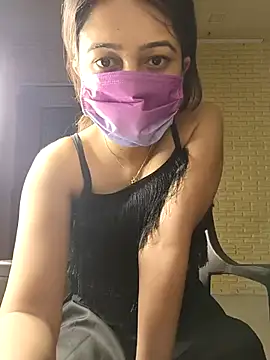 Snapshot of Angel_rani2 chatting on 03/11/25, 04:18 Angel rani2 online show from 03/11/25, 04:18